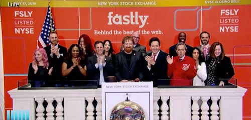 Fastly CEO Artur Bergman and team ring the bell at the NYSE.